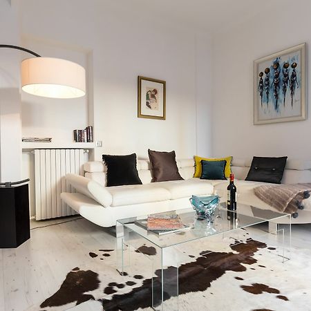 Centrally Located Modern 2 Bed Apartment In Cannes With Aircon And High Ceilings And Modern Design 696 Exterior foto